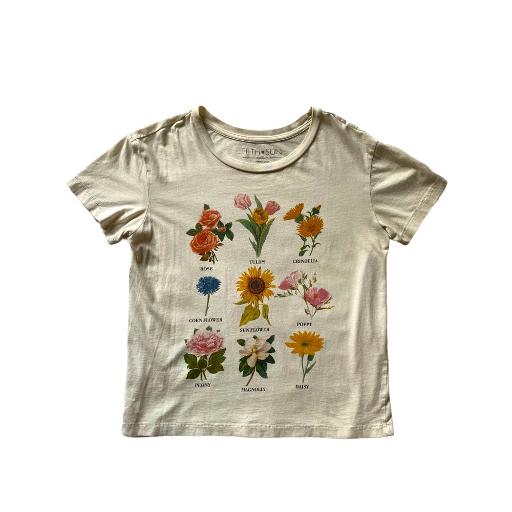 🌻Cream Floral Babydoll Tee🌻